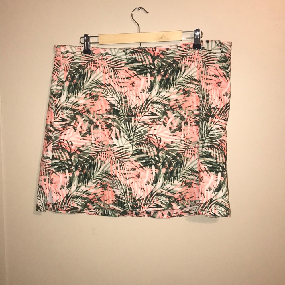Tropical Print Mini Skirt